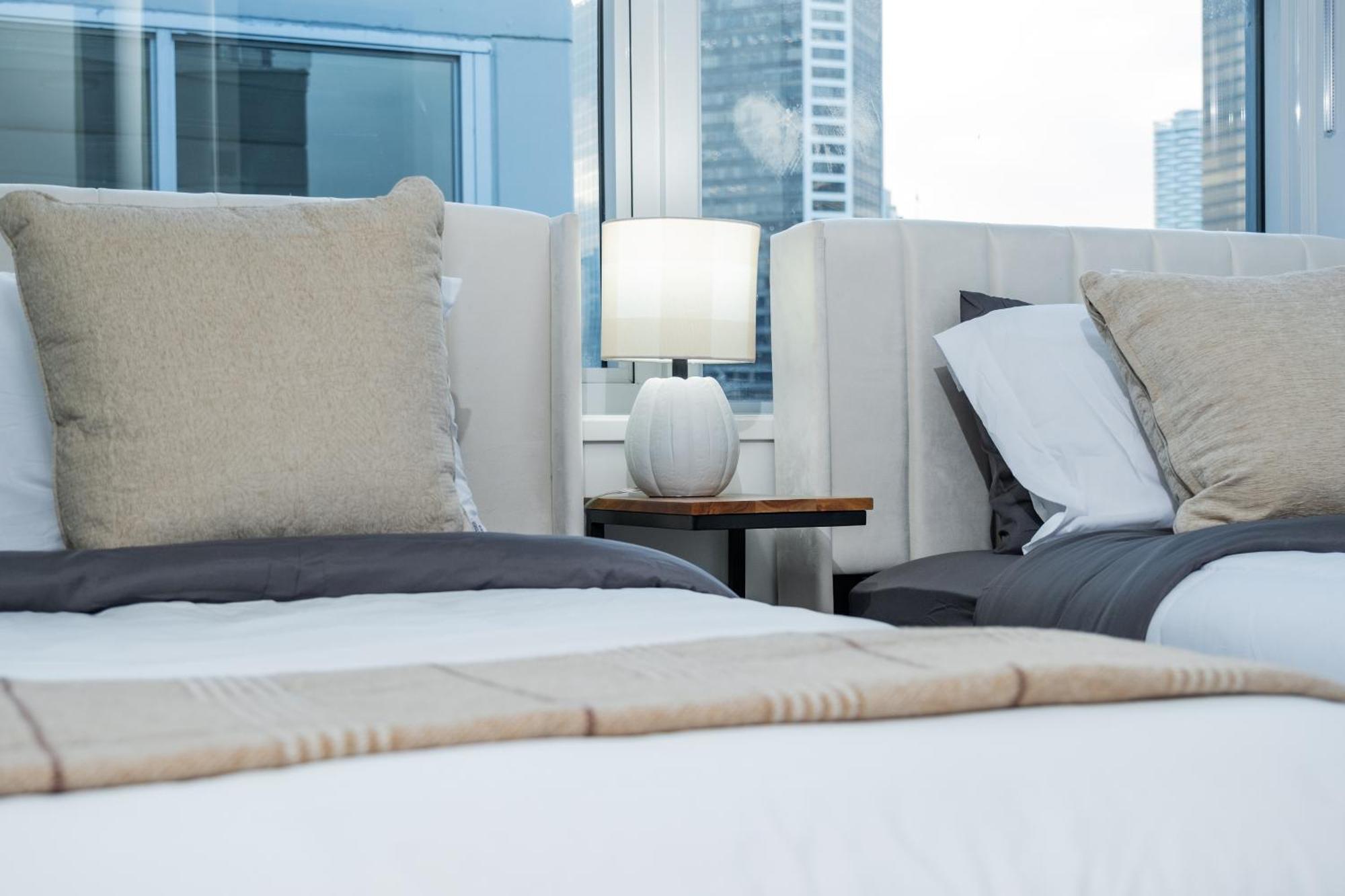 Downtown Center Silverstone Tower I And II Long-Term Booking Only Your Second Home In Vancouver Eksteriør bilde