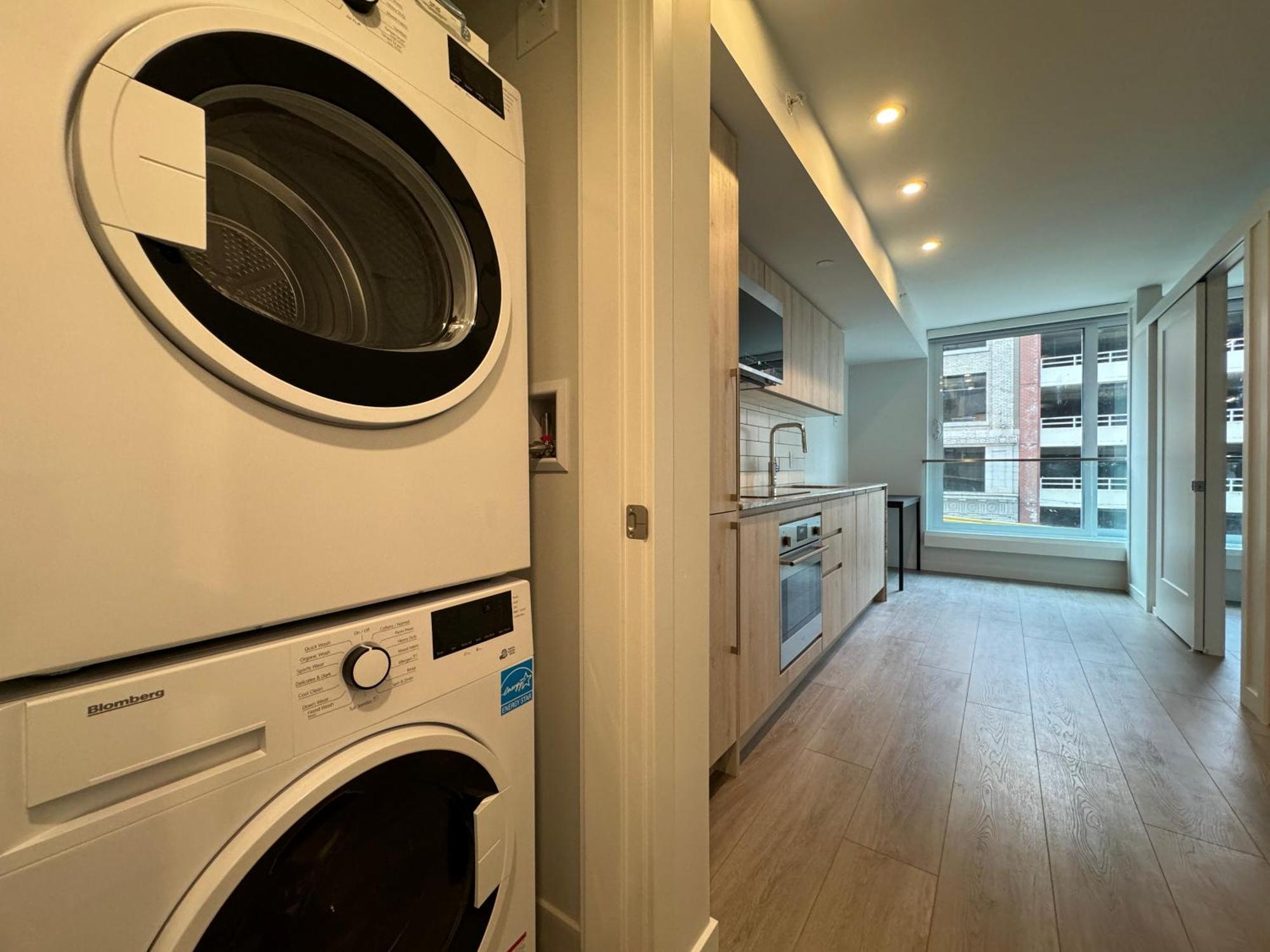 Downtown Center Silverstone Tower I And II Long-Term Booking Only Your Second Home In Vancouver Eksteriør bilde